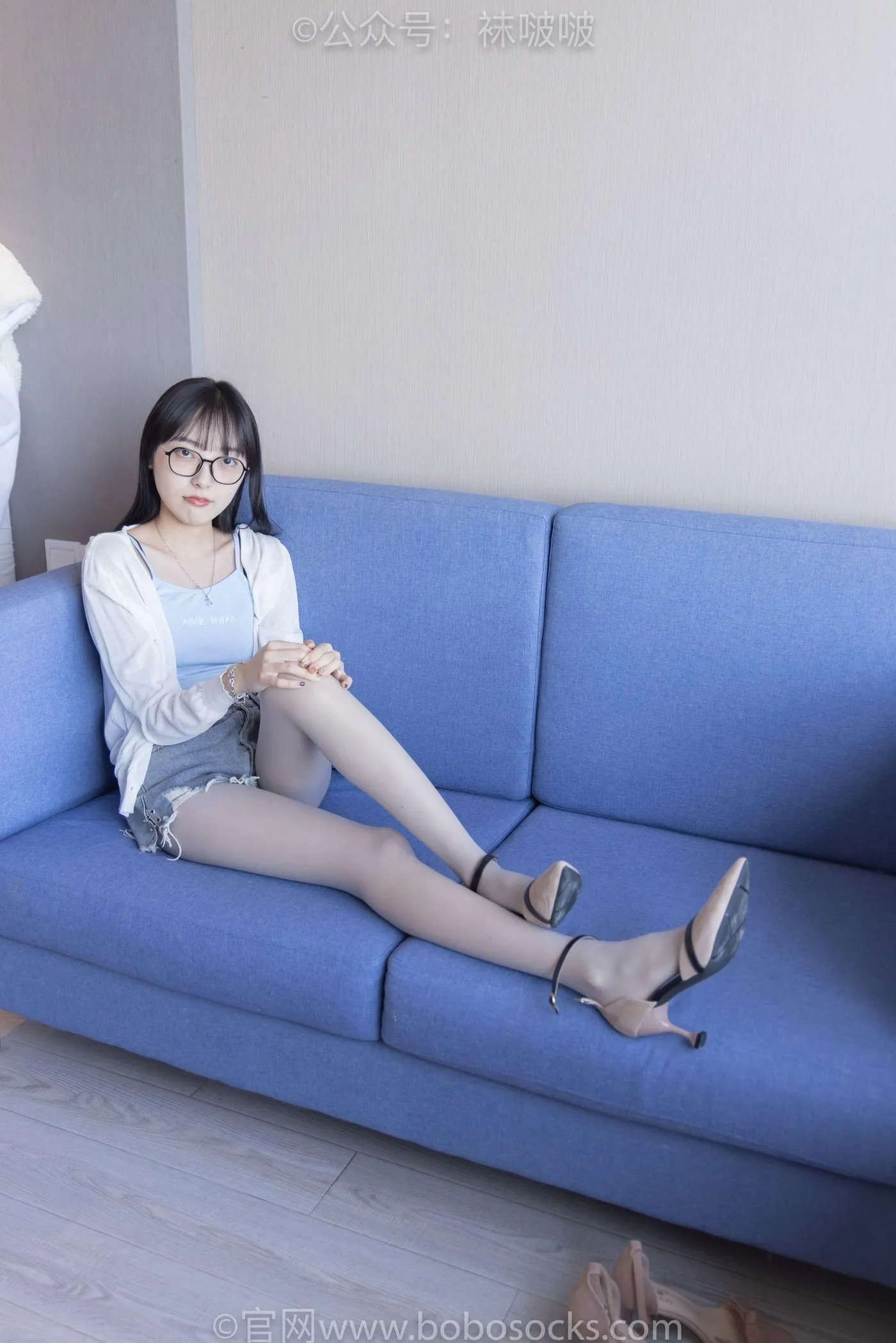 [BoBoSocks袜啵啵]NO.083 稚予-高跟鞋、凉鞋、白丝、裸足涂白色指甲油剧情 [140P]插图2